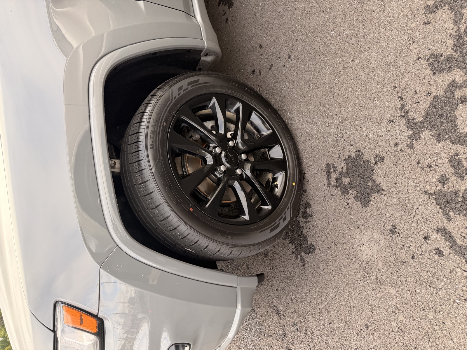Exterior shine — clean wheel and paint
